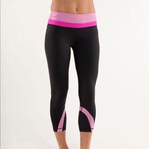 Lululemon Inspire Crops